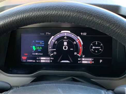 Used 2024 Toyota Tundra Limited image 10