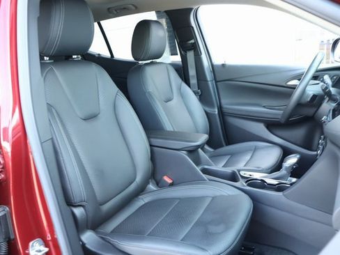 Certified 2023 Buick Encore GX Essence w/ Experience Buick Package image 18