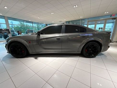 Used 2023 Dodge Charger SRT Hellcat RWD image 2