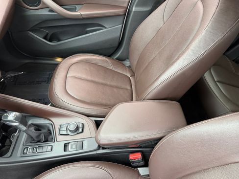 Used 2017 BMW X1 xDrive28i image 14