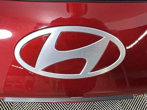 Used 2023 Hyundai Ioniq 6 SEL w/ Cargo Package AWD/4WD image 9