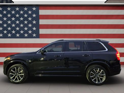 Used 2018 Volvo XC90 T6 Momentum w/ Convenience Package image 5