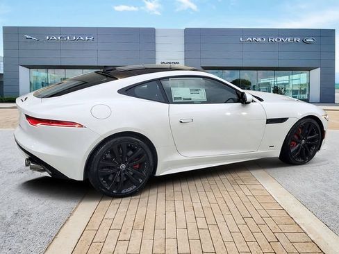 Used 2024 Jaguar F-TYPE Coupe AWD image 4