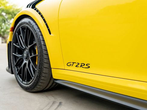 Used 2018 Porsche 911 GT2 RS RWD image 34