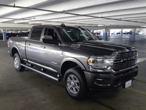 Used 2022 RAM 2500 Laramie AWD/4WD image 1