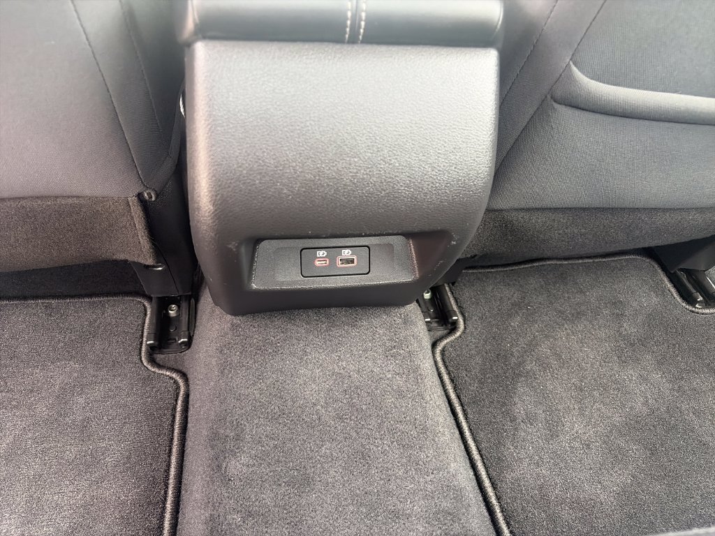 Used 2024 Nissan Altima 2.5 SV AWD/4WD image 31