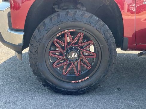 Used 2020 Chevrolet Silverado 1500 LT w/ Texas Edition image 30