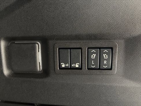 Used 2024 Chevrolet Tahoe RST w/ Luxury Package image 8