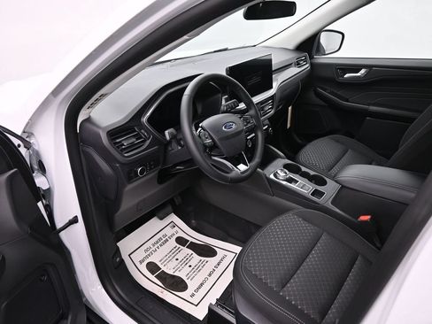 New 2026 Ford Escape Active w/ Active Premium Tech Pack AWD/4WD image 17