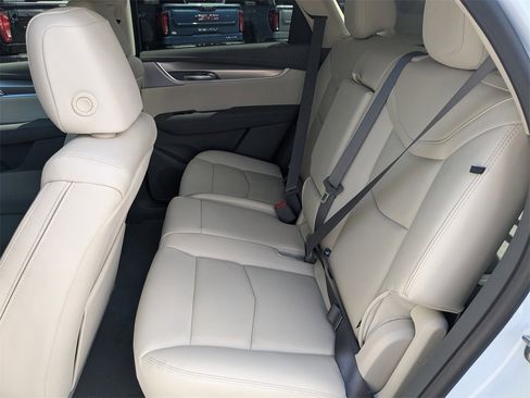 New 2025 Cadillac XT5 Premium Luxury w/ Technology Package image 17