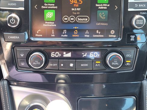 Used 2019 Nissan Maxima 3.5 SV w/ Floor Mat Group FWD image 21