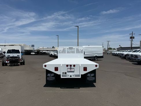 New 2026 Ford F550 2WD Regular Cab Super Duty image 3