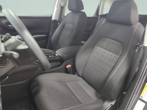 Used 2025 Honda HR-V LX image 18