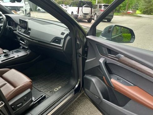 Used 2018 Audi Q5 Prestige w/ Prestige Package AWD/4WD image 10