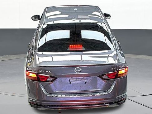 Used 2023 Nissan Altima 2.5 SV image 15