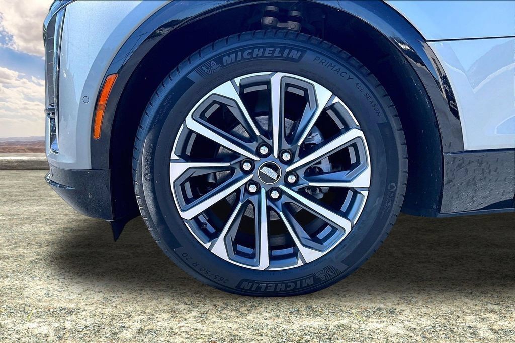Certified 2024 Cadillac Lyriq Sport AWD/4WD image 34