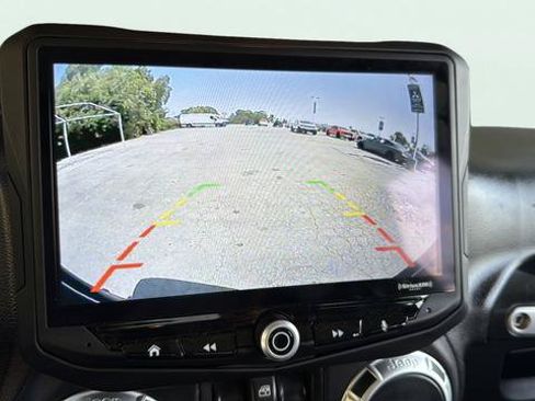 Used 2013 Jeep Wrangler Unlimited Sahara w/ Connectivity Group AWD/4WD image 16