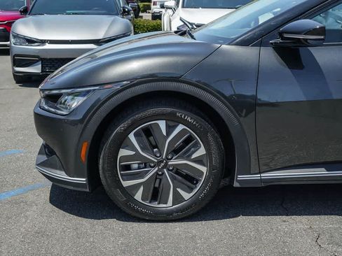 Certified 2023 Kia EV6 Light RWD image 9