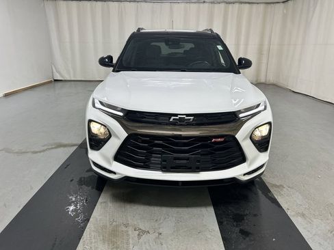 Used 2023 Chevrolet TrailBlazer RS AWD/4WD image 3