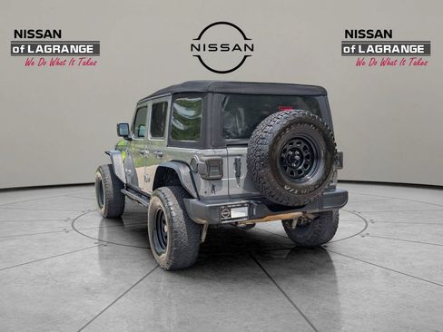 Used 2020 Jeep Wrangler Unlimited Sport S AWD/4WD image 13