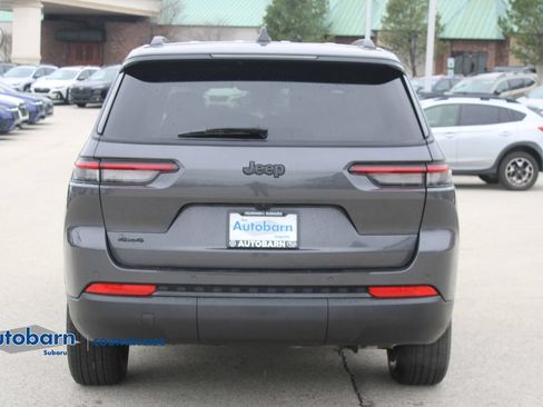 Used 2024 Jeep Grand Cherokee L Laredo AWD/4WD image 6
