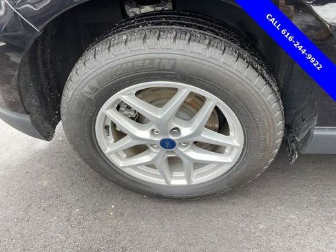 Used 2022 Ford Edge SEL w/ Convenience Package image 10