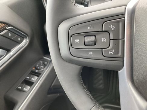 New 2026 GMC Sierra 1500 Elevation w/ X31 Off-Road Package AWD/4WD image 16