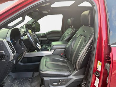 Used 2019 Ford F250 Platinum w/ Platinum Ultimate Package AWD/4WD image 12