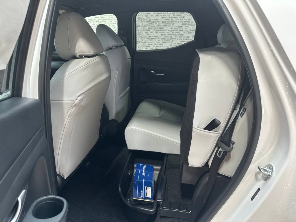 New 2027 Hyundai Santa Cruz SE FWD image 13