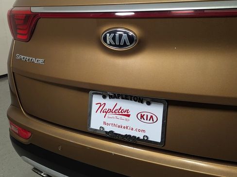 Used 2018 Kia Sportage SX image 8