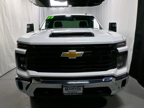 Certified 2025 Chevrolet Silverado 2500 W/T w/ WT Convenience Package image 9