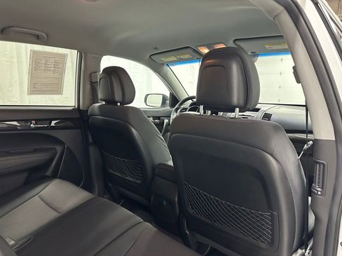 Used 2011 Kia Sorento LX w/ Convenience Pkg AWD/4WD image 46