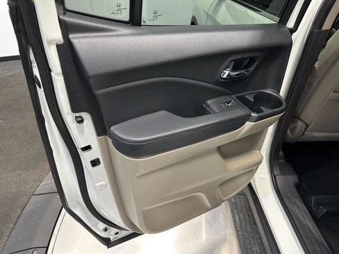 Used 2017 Honda Ridgeline RTL image 21