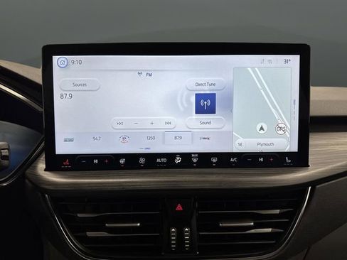 Used 2023 Ford Escape SE w/ PHEV Premium Package image 20