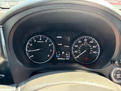 Used 2019 Mitsubishi Outlander LE AWD/4WD image 13