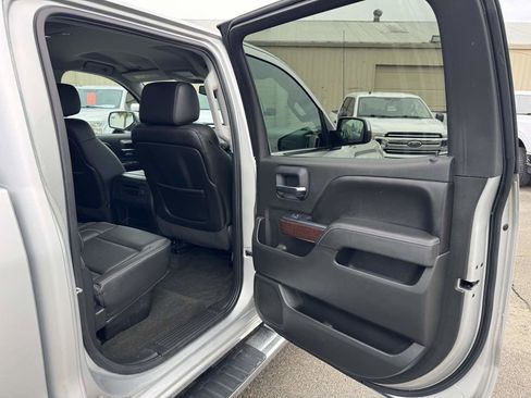 Used 2015 GMC Sierra 1500 SLT w/ SLT Preferred Package image 22