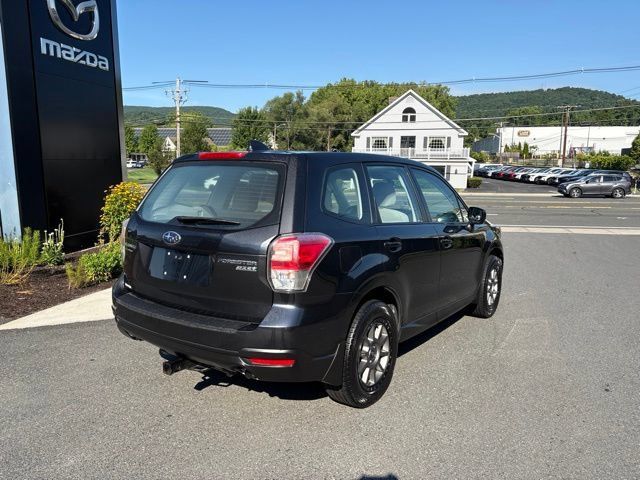 Used 2017 Subaru Forester 2.5i AWD/4WD image 7