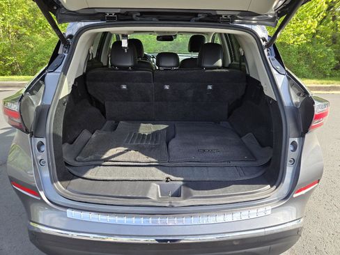 Used 2020 Nissan Murano SL w/ Moonroof Package AWD/4WD image 9