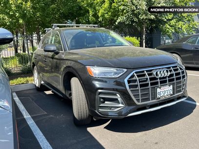 Used 2023 Audi Q5 2.0T Premium w/ Convenience Package
