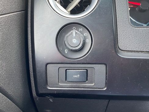 Used 2014 Ford F150 FX4 w/ Equipment Group 402A Luxury image 30