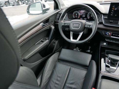 Used 2024 Audi Q5 2.0T Premium Plus image 13