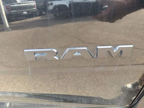 Used 2020 RAM 2500 Laramie w/ Night Edition image 11