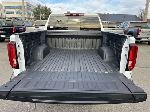 New 2026 GMC Sierra 1500 AT4 w/ AT4 Premium Package image 13