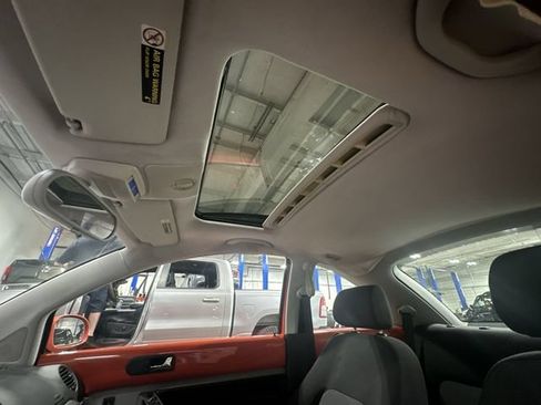 Used 2004 Volkswagen Beetle GLS FWD image 20
