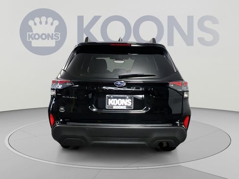 Used 2025 Subaru Forester Premium w/ Convenience Package #1 AWD/4WD image 10