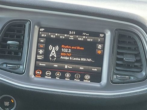 Used 2021 Dodge Challenger SXT w/ Blacktop Package image 19