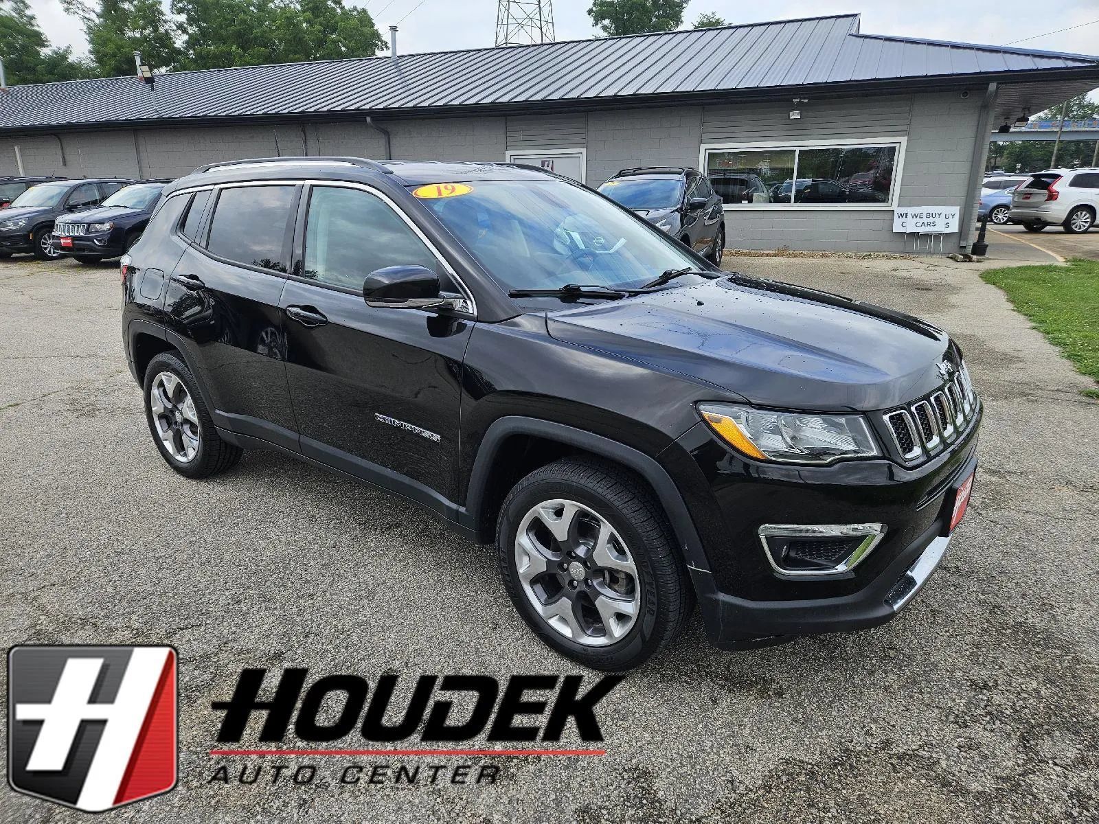 Used 2019 Jeep Compass Limited w/ Safety & Security Group AWD/4WD image 1