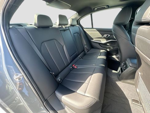 Used 2023 BMW 330i Sedan w/ Driving Assistance Package RWD image 27