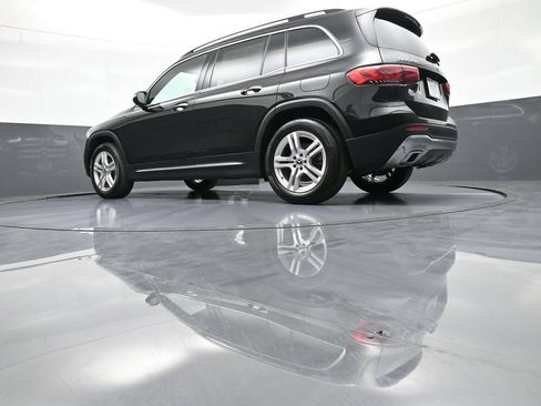 Used 2020 Mercedes-Benz GLB 250 4MATIC image 32