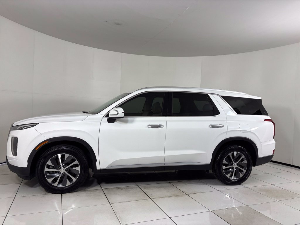 Used 2022 Hyundai Palisade SEL FWD image 2